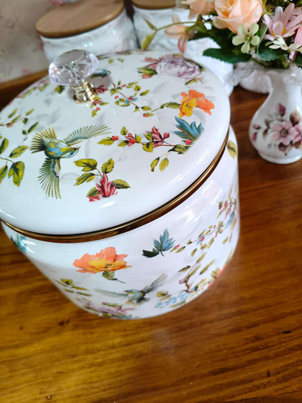 Enamel Cookie Canister /Pot