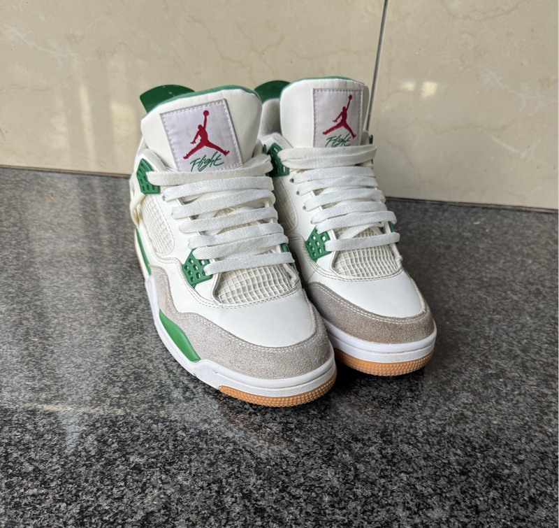 Nike air Jordan 4 SB