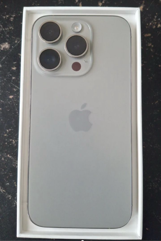 iPhone 15 promax 256g
