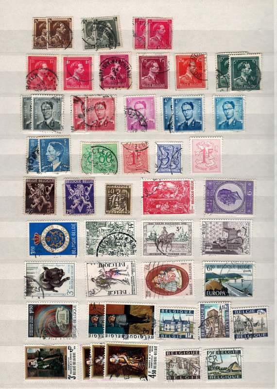 16 Page (32 sides, 10 rows) Stock Book (very fine). Argentina to Cirenaica (details below)