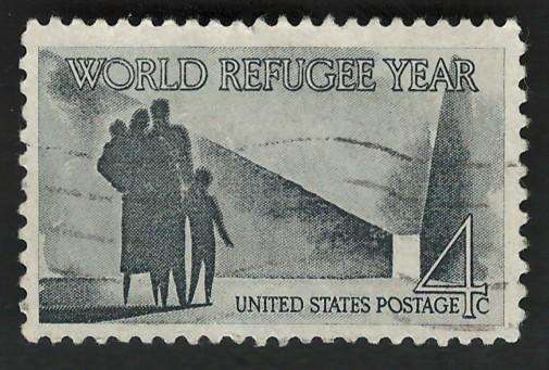 USA 1960 Refugee Family Walking Towards New Life. Scott #1149