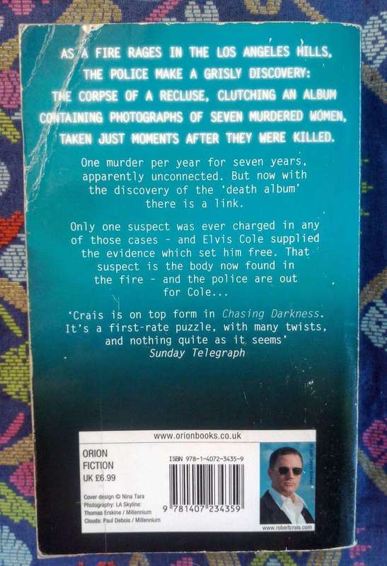 Chasing Darkness by Robert Crais