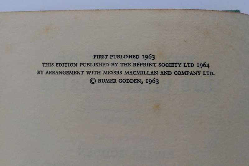 The Battle of the Villa Fiorita by Rumer Godden