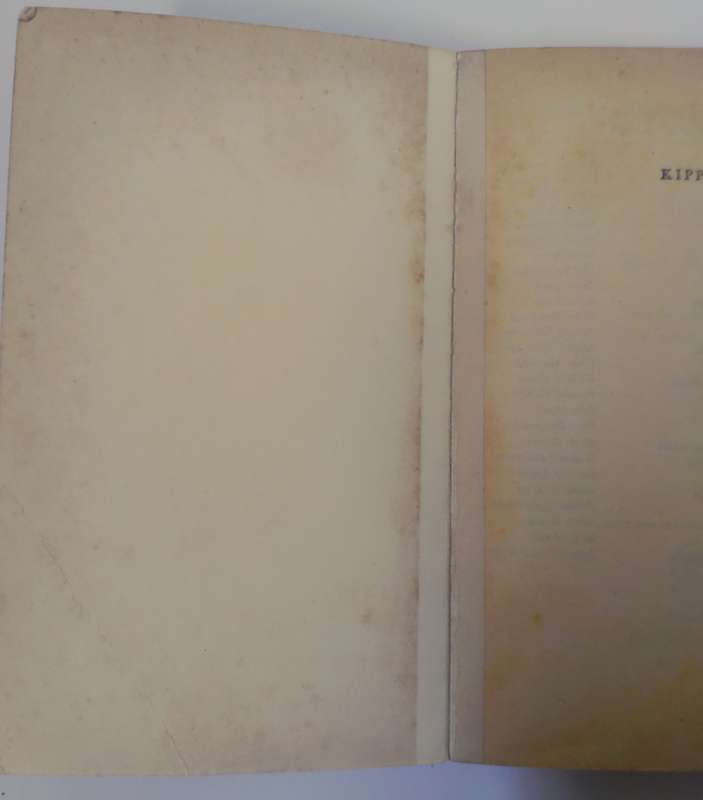 Kipps by H.G. Wells (Fontana Books)