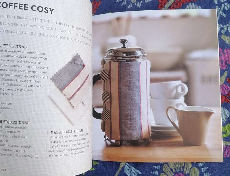 How to Sew - Techniques and Projects for the Complete Beginner by Susie Johns
