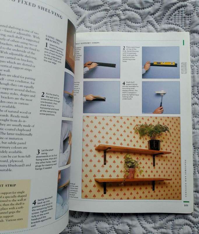 Do it Yourself - The Essential Handbook for Maintenance, Repairs and Decorating... by Mike Lawrence