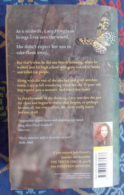 Nineteen Minutes by Jodi Picoult