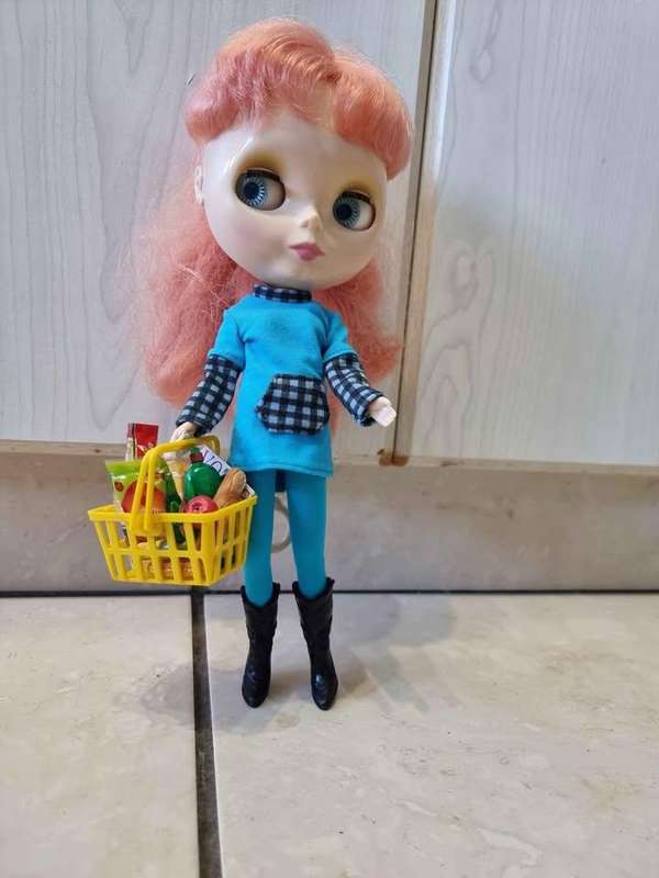 The Dainty Biscuit Blythe doll is a sought-after collectible, first released in September 2007 as a