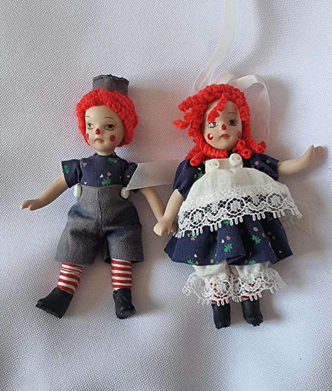 Raggedy Ann and Raggedy Andy Miniature Porcelain Dolls