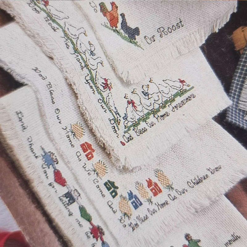 Leisure Arts - Bread Cloths Southern Style - Leaflet 598 -