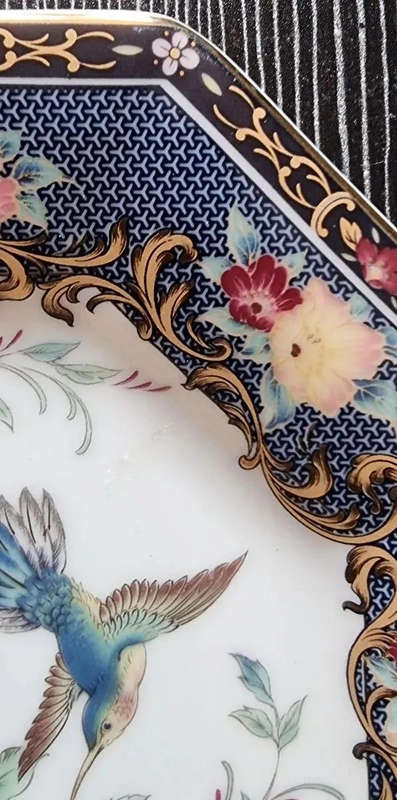 Blue bird and floral pattern decorative plate - collectibles - vintage home decor.