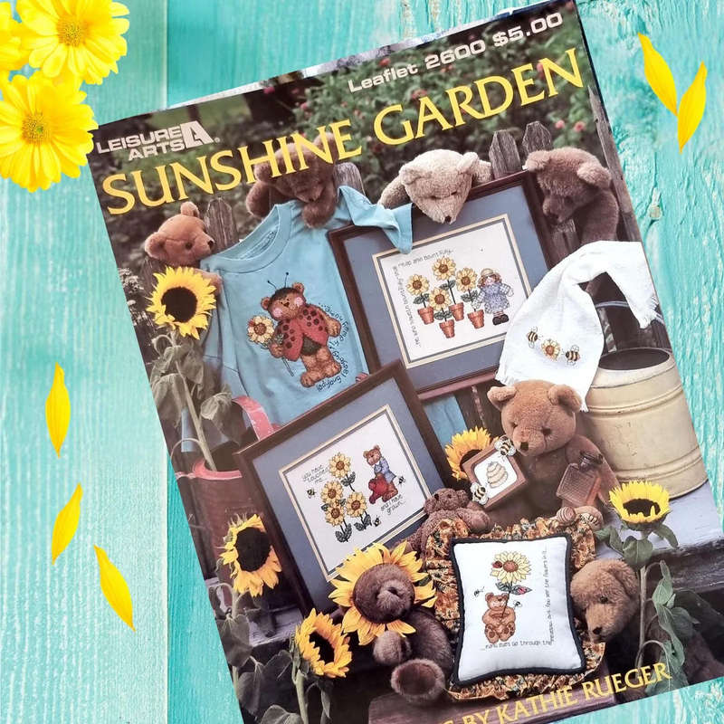 Leisure Arts - Sunshine Garden - Leaflet 2600