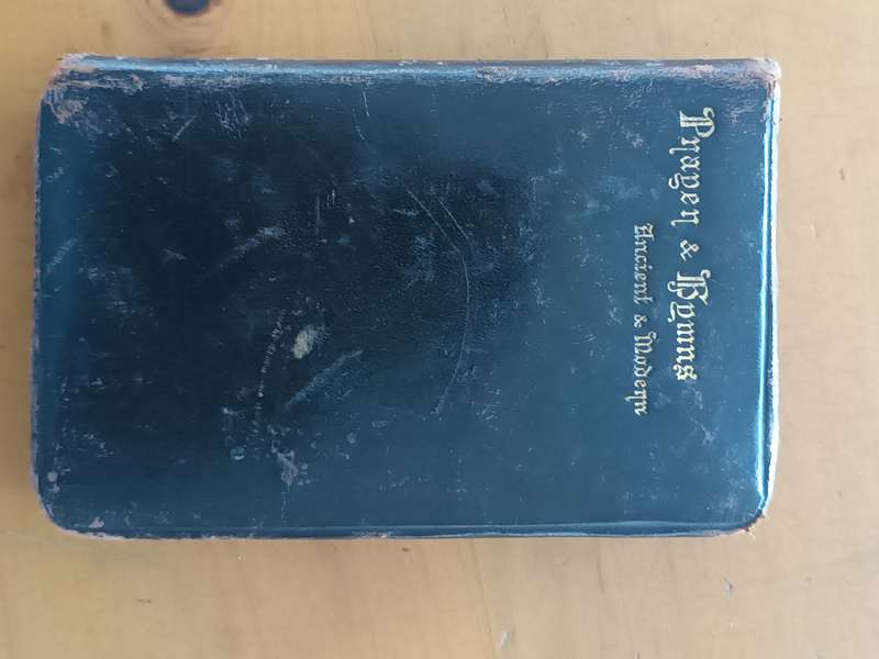 Prayer And Hymns Ancient And Modern Pocket Book