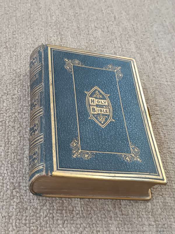ANTIQUE Bible 1800's