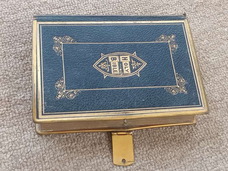 ANTIQUE Bible 1800's