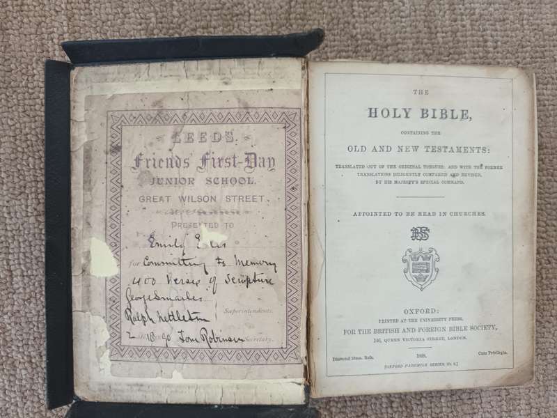ANTIQUE 1800s The Holy Bible Containing The Old & New Testaments
