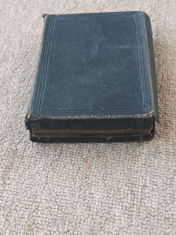 ANTIQUE 1800s The Holy Bible Containing The Old & New Testaments