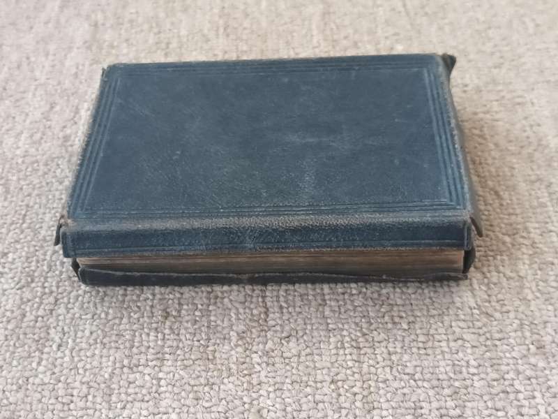 ANTIQUE 1800s The Holy Bible Containing The Old & New Testaments