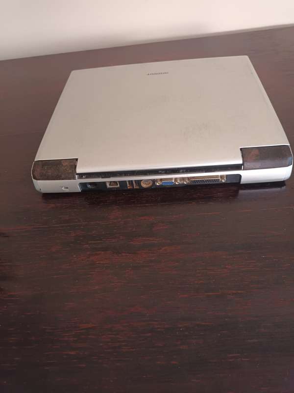 VINTAGE Toshiba Satellite Pro Laptop Model PSA15E-09VYL-EN
