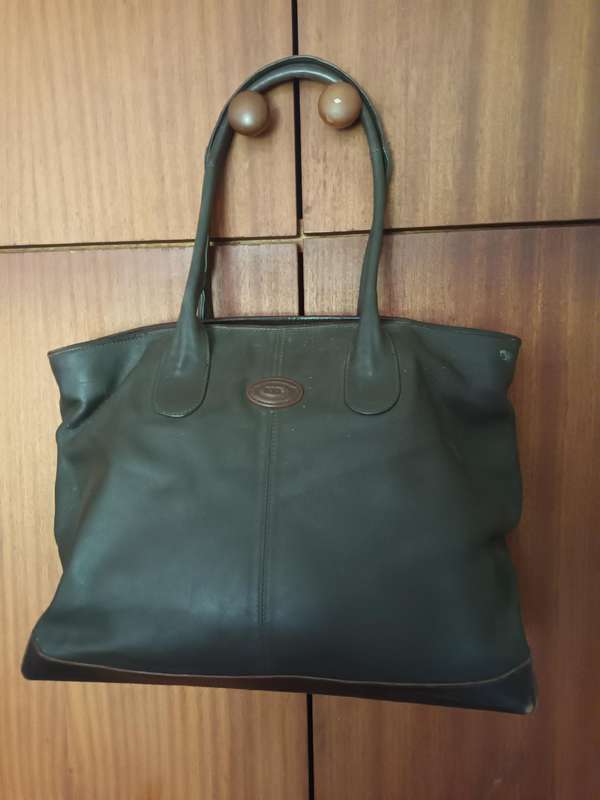 VINTAGE Genuine Leather Tod's Handbag
