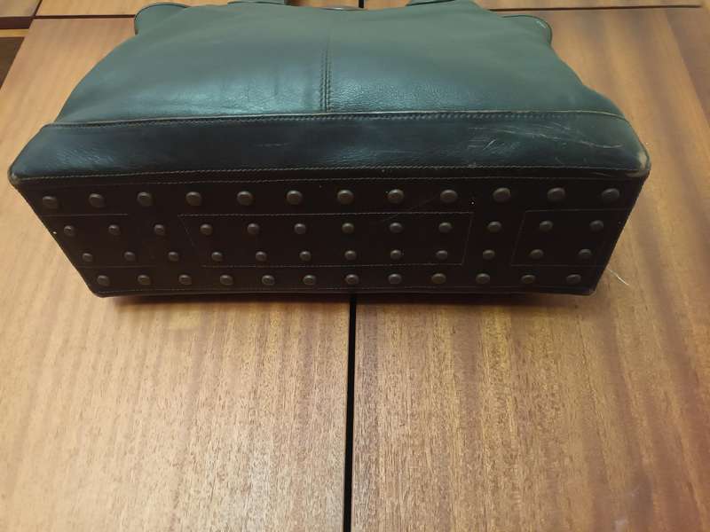 VINTAGE Genuine Leather Tod's Handbag