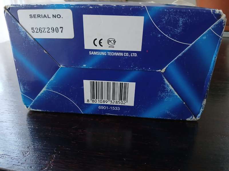 Samsung Fino 800 35mm Point and Shoot Film Camera with 38-80mm Zoom Lens