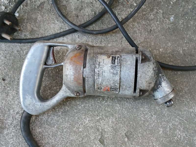 VINTAGE Black & Decker Vibro-Centric Valve Seat Grinder