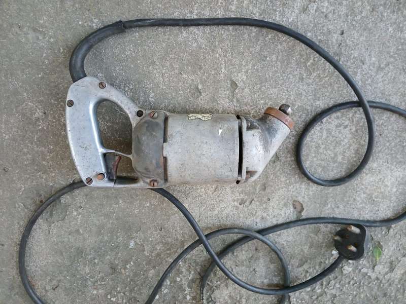 VINTAGE Black & Decker Vibro-Centric Valve Seat Grinder