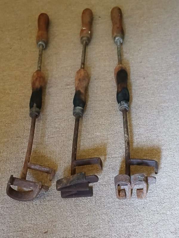 ANTIQUE Cattle Branding Irons × 3