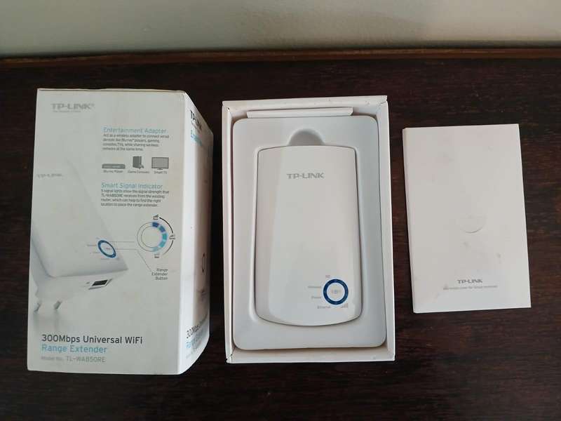 TP-Link Universal Wifi Range Extender 300Mbps Universal WiFi Range Extender Antenna Amplifier
