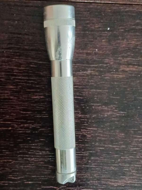 Mag Instrument Maglite Mini Mag AA Pro LED Flashlight 332 Lumens - Silver