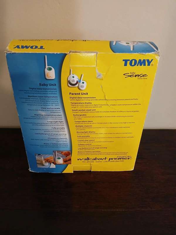 Tomy Walkabout Premier Digital Portable Baby Monitor
