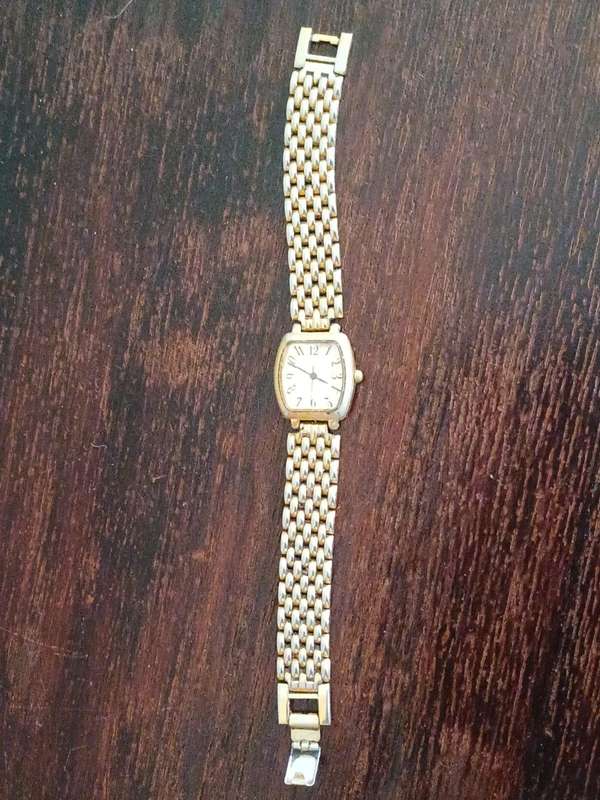 VINTAGE Guess Ladies Watch