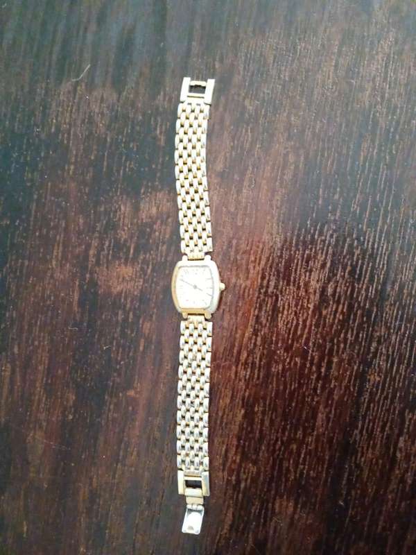 VINTAGE Guess Ladies Watch