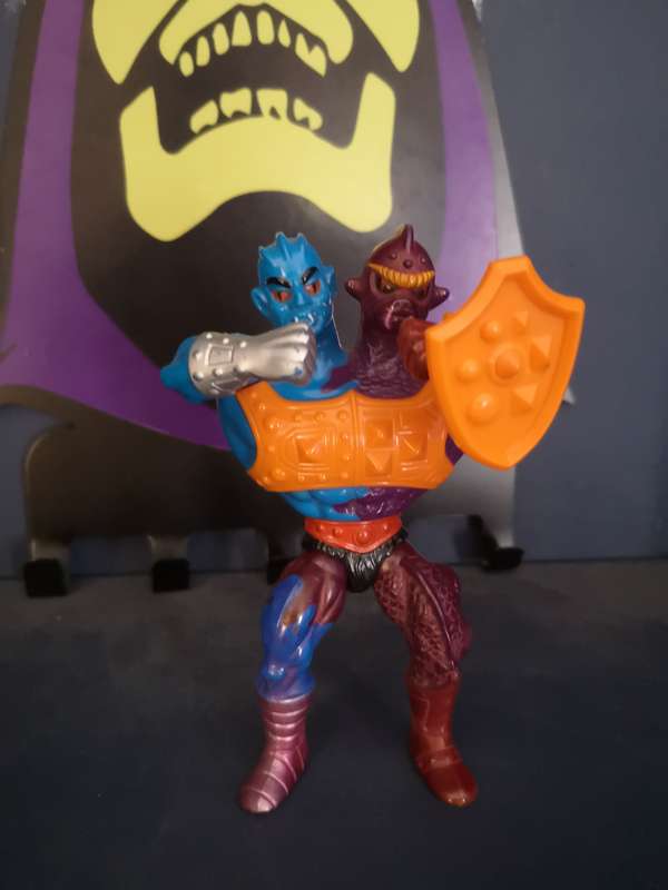RARE Two Bad complete (round back variant), vintage MOTU / He-man action figure