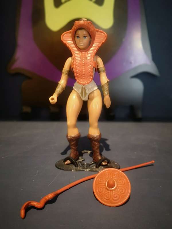 Teela complete, vintage MOTU / He-man action figure