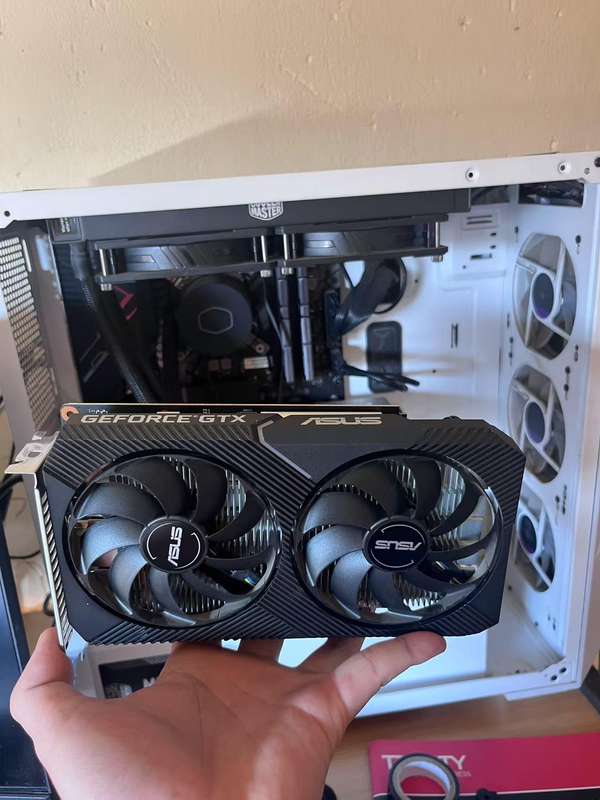 ASUS GeForce GTX 1650 Gaming OC Edition 4GB GDDR6 128-bit PCI-E 3.0 Graphics Card (Box not included)