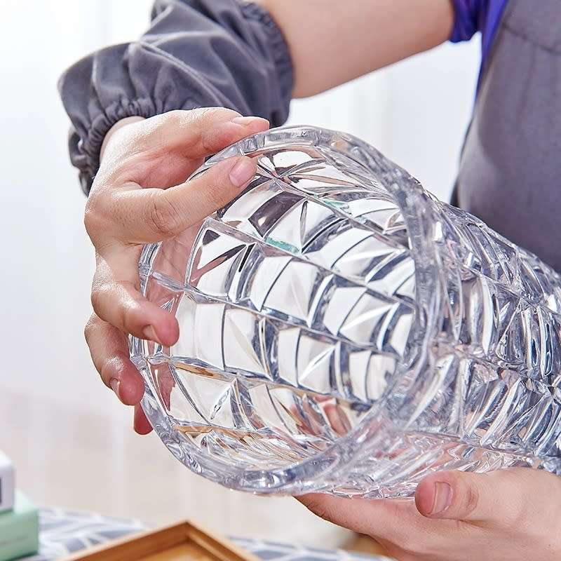 quality glass vase