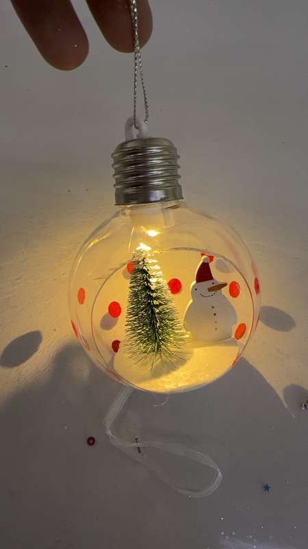 Christmas Ornaments Balls Plastic LED Bulbs Lights Pandent C