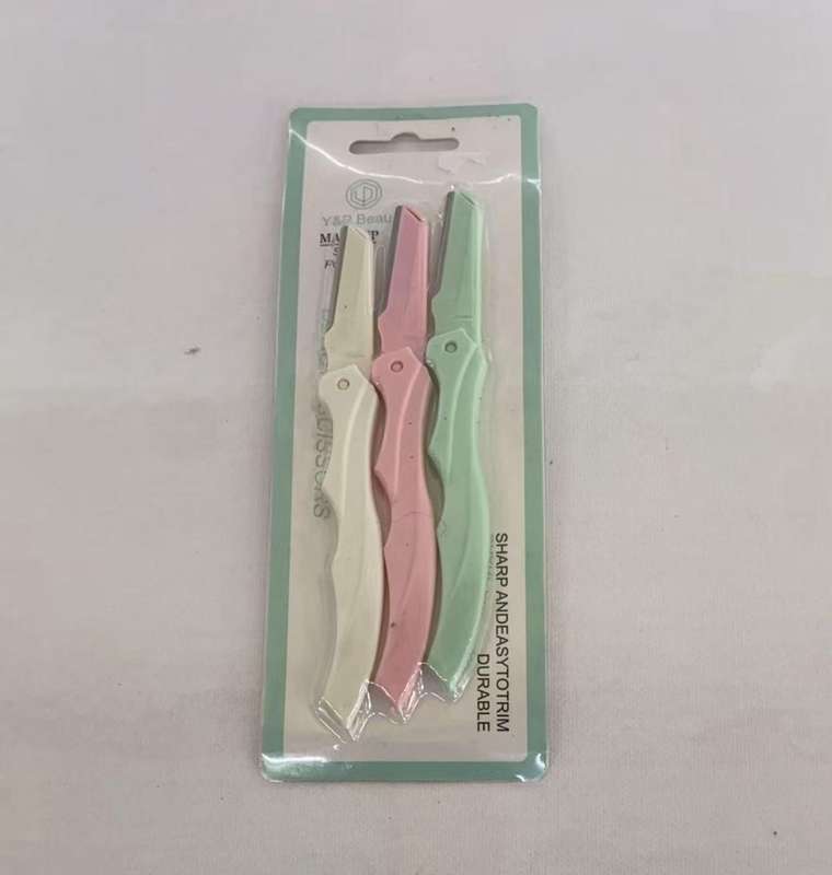 EYEBROW SHAVE