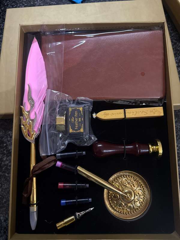 16pcs European Style Feather Pen Set With Ink British Retro Dip Feather Pen Set Wax Seal Student Dip