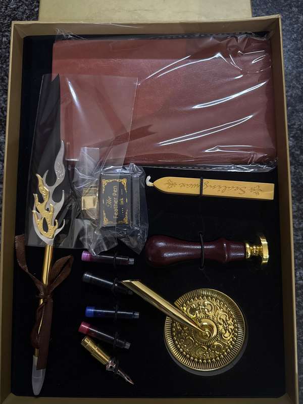 16pcs European Style Feather Pen Set With Ink British Retro Dip Feather Pen Set Wax Seal Student Dip