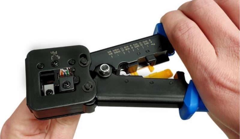 RJ45 Network cable Crimp Tool + 10 CAT6 Plugs + 10 CAT5e Plugs