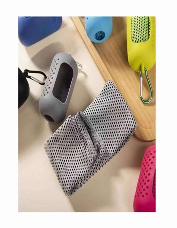 Cooling Fitness Ice Towel With Silicone Key Holder