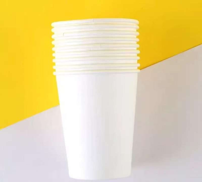 Party paper Cups - White - 10 Piece Per Pack