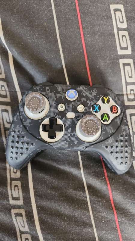 Xbox One S 1TB