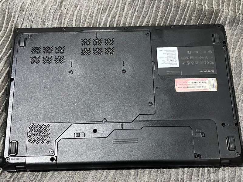 Lenovo G560 i3 Laptop ( Please Read)
