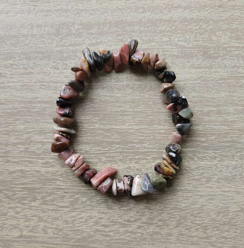 Rhodochrosite Chip Bracelet - 6-10cm chip size