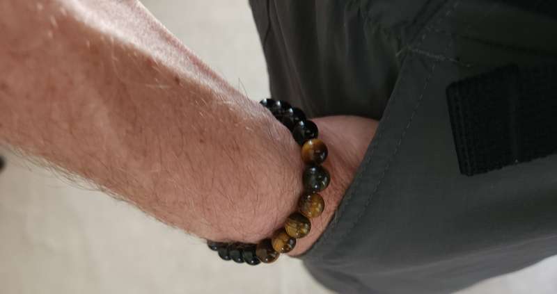 Tiger's Eye and Onyx Bracelet - 8mm