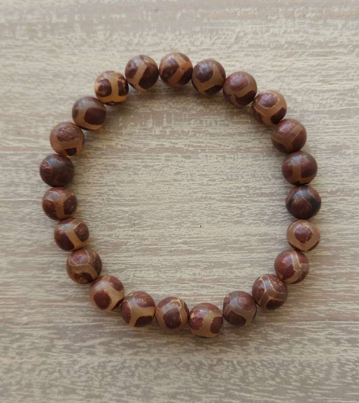 Tibetan DZI Agate Rust Turtle Back Bracelet - 8mm
